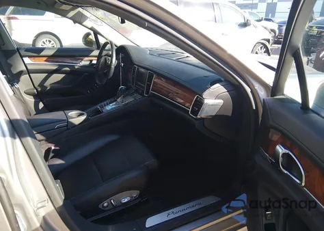 2012 Porsche Panamera 4 from USA, damaged, VIN WP0AA2A71CL018793